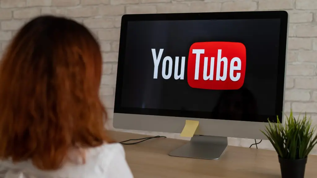 Como criar um canal no YouTube e crescer mesmo sendo iniciante em 2025