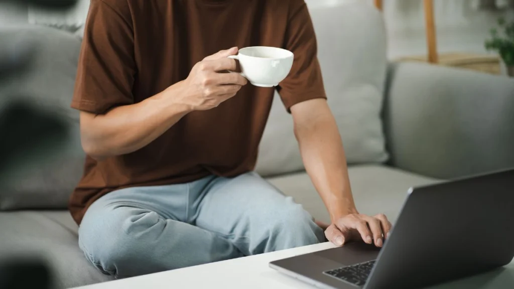 Um Curso de Marketing Digital Vale a Pena? Guia Completo para Iniciantes em 2026 3 marketing digital